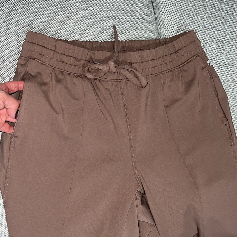 Apana brown Sweatpants with Elastic Waistband and Drawstring